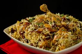 হায়দ্রাবাদি চিকেন বিরিয়ানি, গ্রীন সালাদ