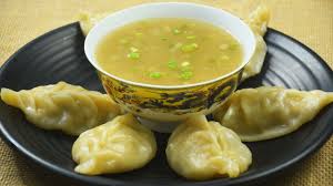 মোমো কম্বো (মোমো ৬ পিস + মোমো স্যুপ)
