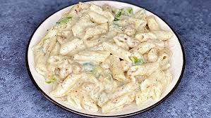 হোয়াইট ক্রিমি চিকেন পাস্তা
